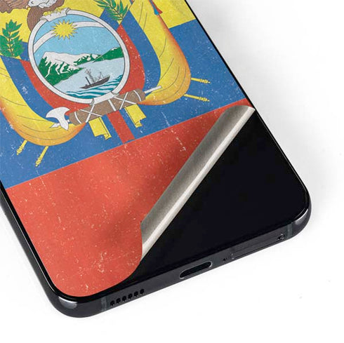 Ecuador Flag Distressed Galaxy S22 Skin